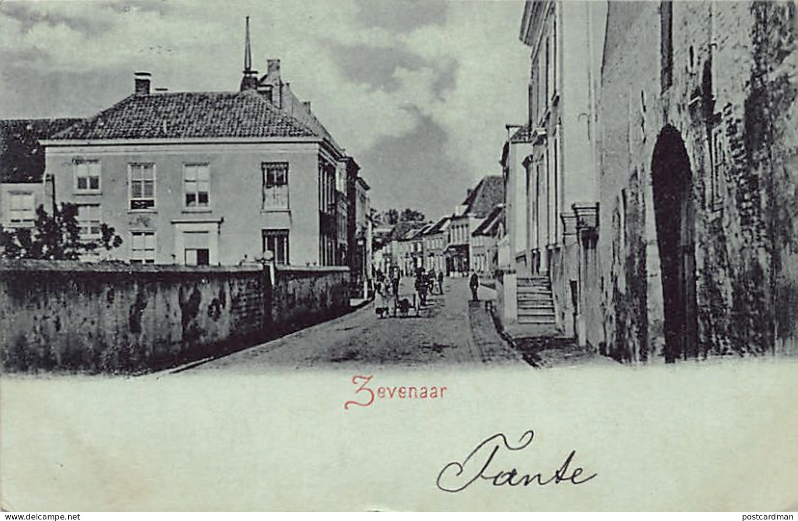 Nederland - ZEVENAAR - Een blik op een straat 's nachts