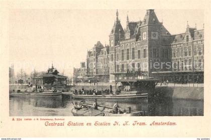 Amsterdam Niederlande Centraal Station en Station N. K. Tram