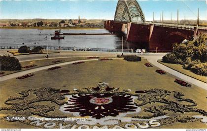BR28347 Nijmegen waalbrug met wapen van nijmegen netherlands