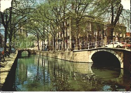 Delft Oude Delft met Meisjehuis