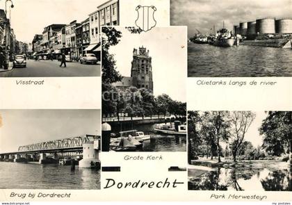 Dordrecht Visstraat Grote Kerk Olietanks langs de rivier Brug bij Dordrecht Park