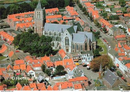 Tholen Ned. herv. kerk luftfoto