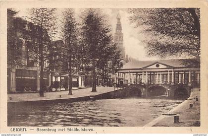Nederland - LEIDEN - Koornbrug met Stadhuistoren