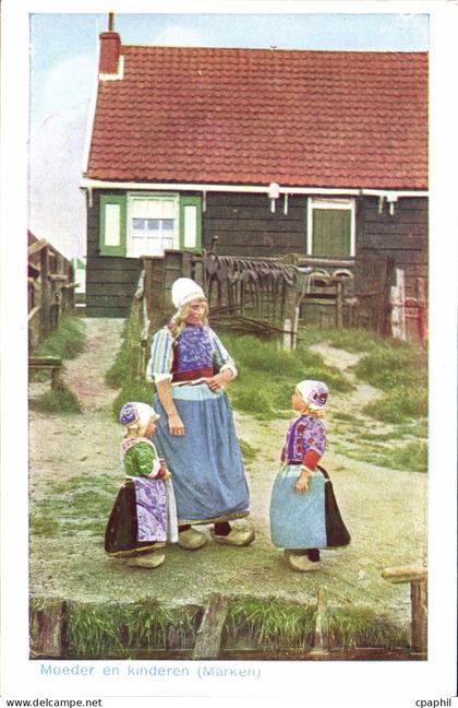 CPA Moeder en Kinderen (Marken)