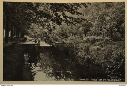 Soestdijk (Utr.) Sluisje aan de Praamgracht 1937