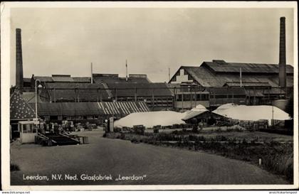 CPA Leerdam Südholland, N. V. Ned. Glasfabriek Leerdam