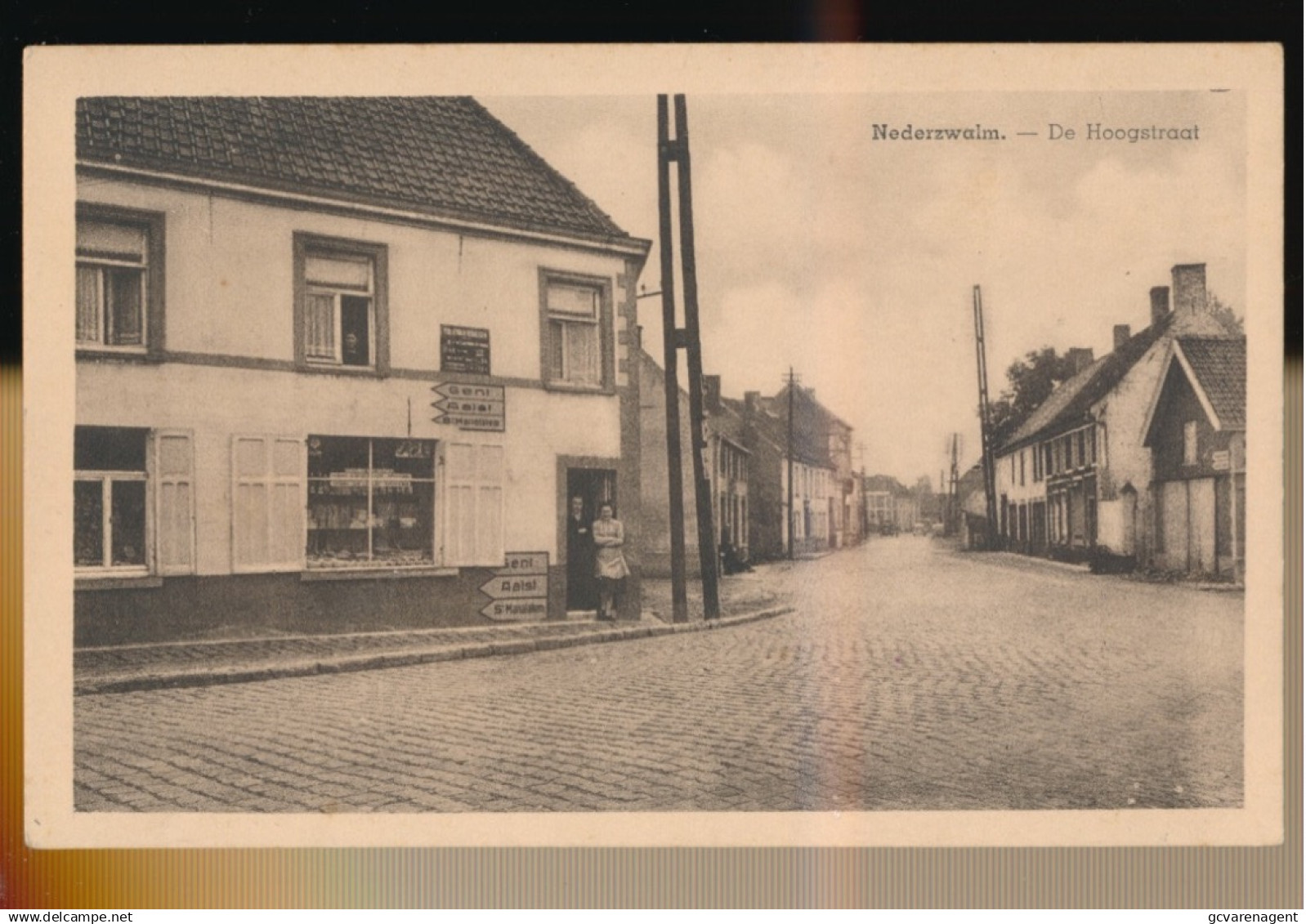 NEDERZWALM   DE HOOGSTRAAT