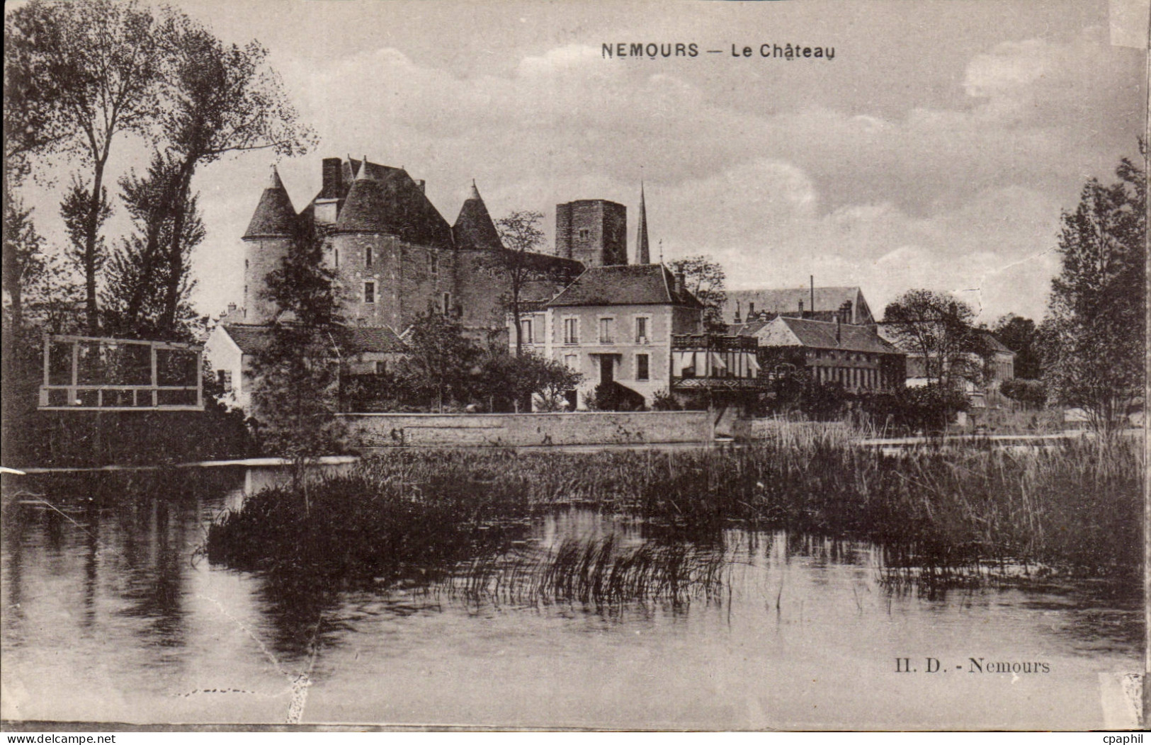 Nemours - Le Chateau - CPA