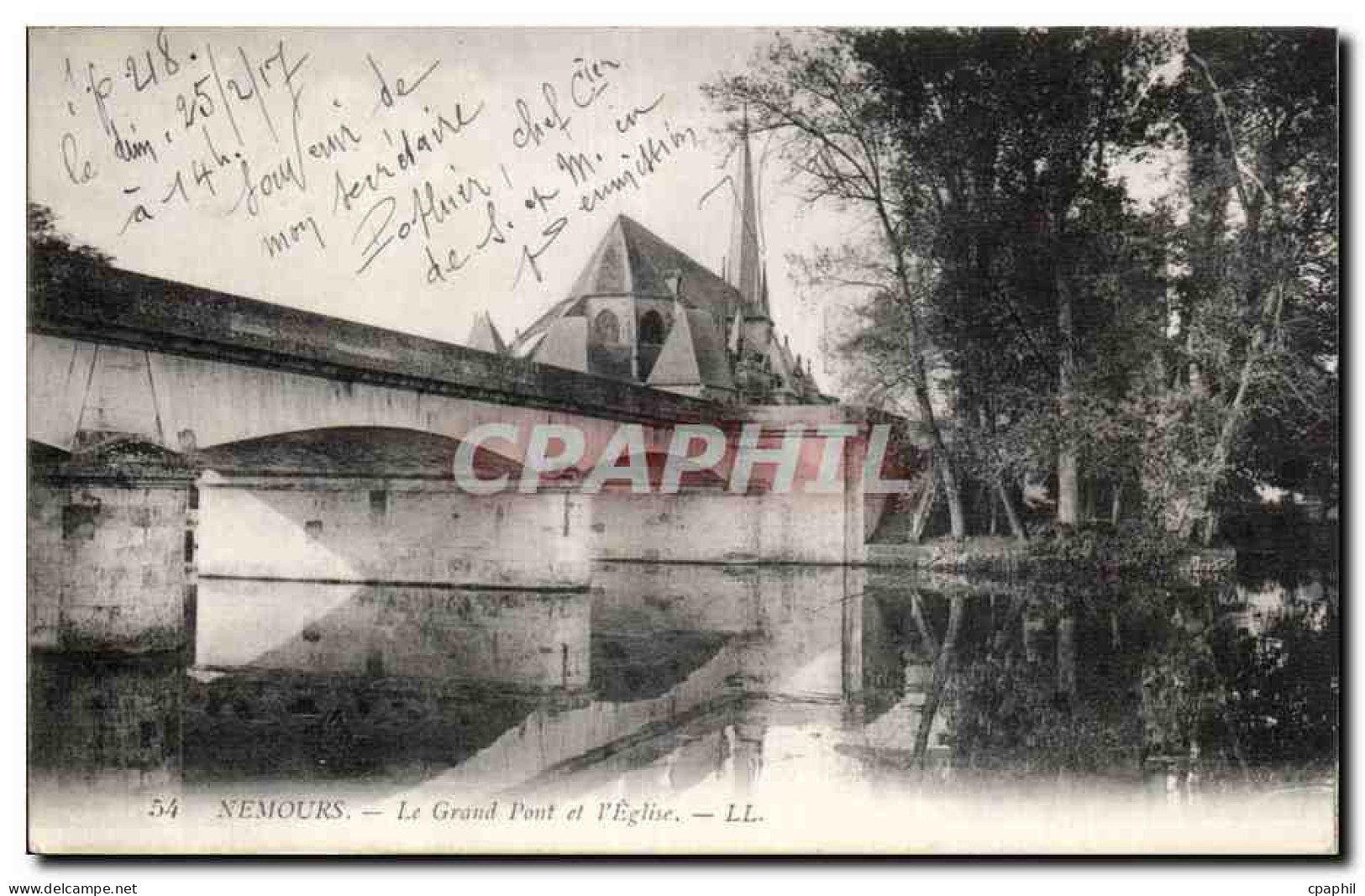 Nemours - Le Grand Pont et l Eglise - CPA