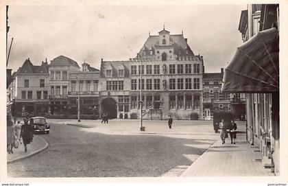 Nederland - BERGEN OP ZOOM - Grote Markt