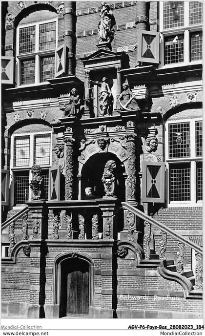 AGVP6-0439-PAYS-BAS - BOLSWARD - raadhuis