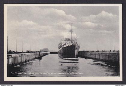 Vintage postcard Netherlands IJmuiden Johan van Oldenbarnevelt ship new sluice
