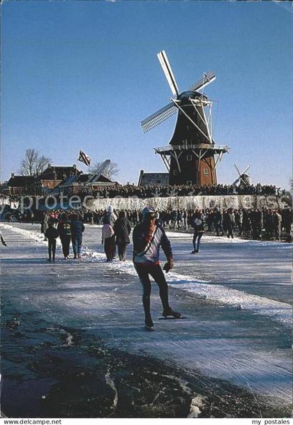 Lelystad Eislaufen Windmuehle