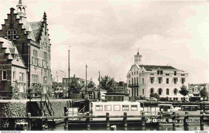 ZAANDAM Noord-Holland NL Sluis en Stadthuis