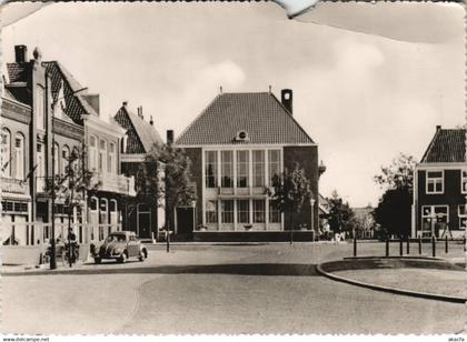 CPA SCHAGEN Markt met Raadhuis NETHERLANDS (713771)