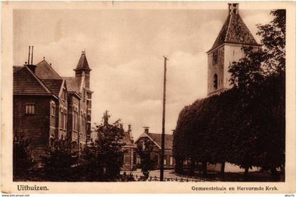 CPA AK UITHUIZEN Gemeentehuis en Hervormde Kerk NETHERLANDS (604330)