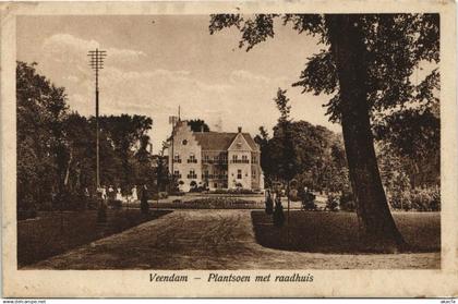 CPA Veendam Plantsoen met raadhuis NETHERLANDS (728366)