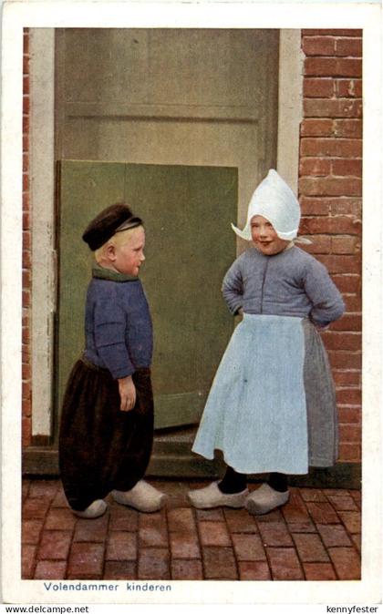 Volendammer kinderen