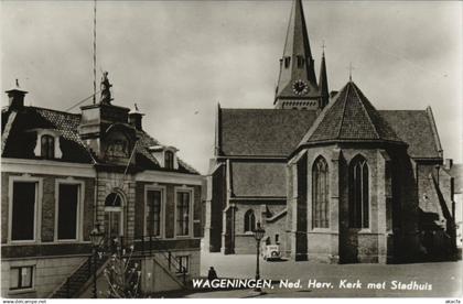 CPA WAGENINGEN Ned.Herv. Kerk met Stadhuis NETHERLANDS (713448)