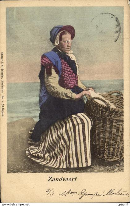 CPA Zandvoort Femme Folklore