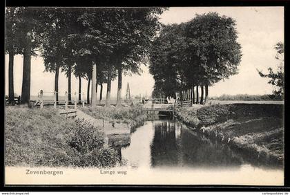 AK Zevenbergen, Lange weg