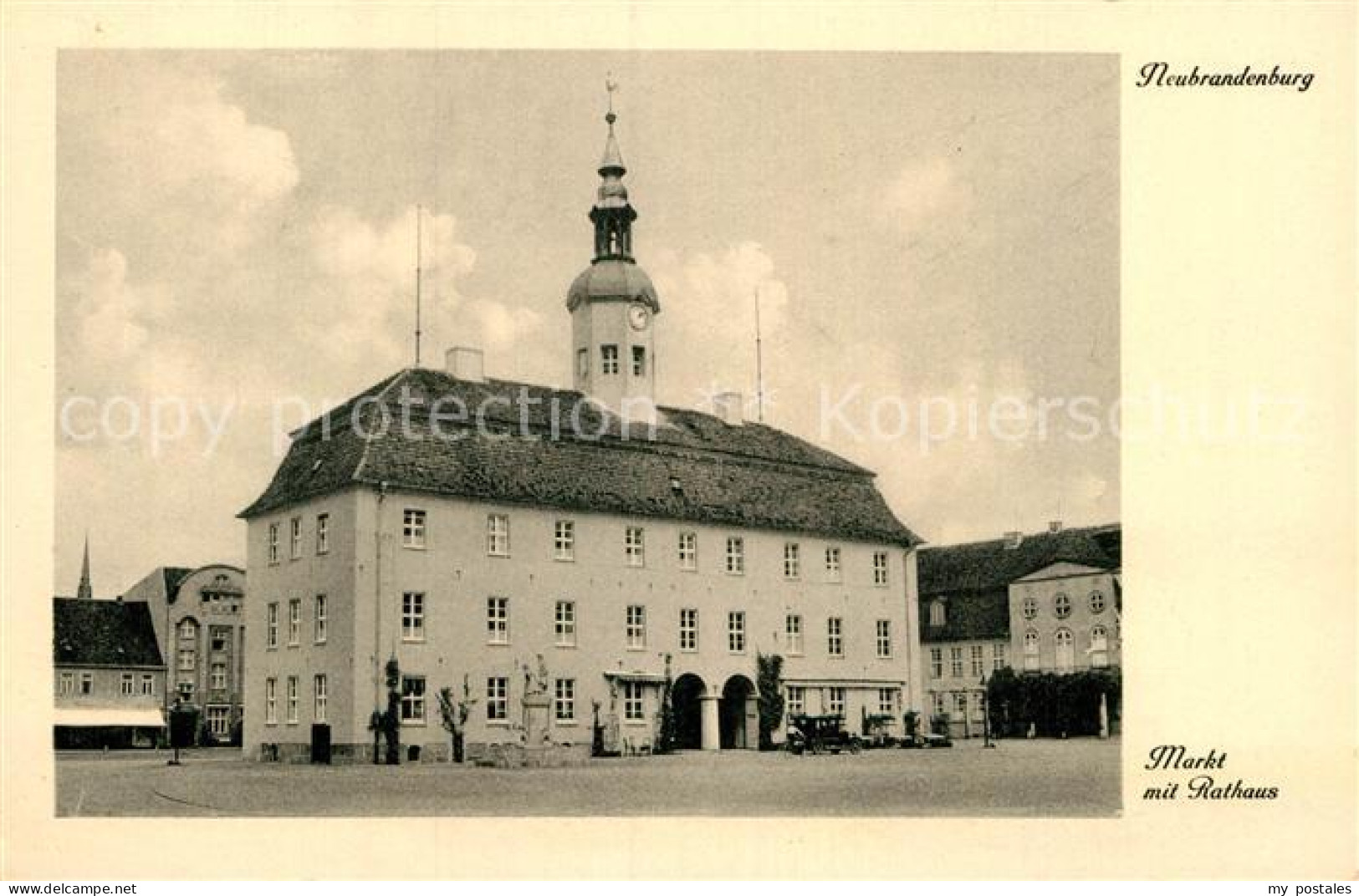 Neubrandenburg Markt mit Rathaus