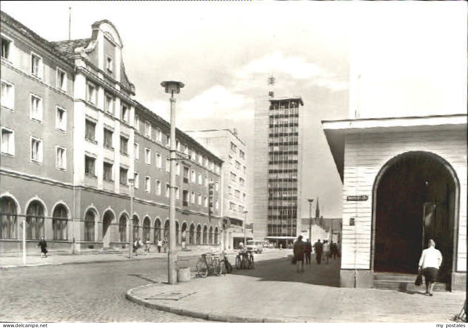 Neubrandenburg Thaelmannstrasse o