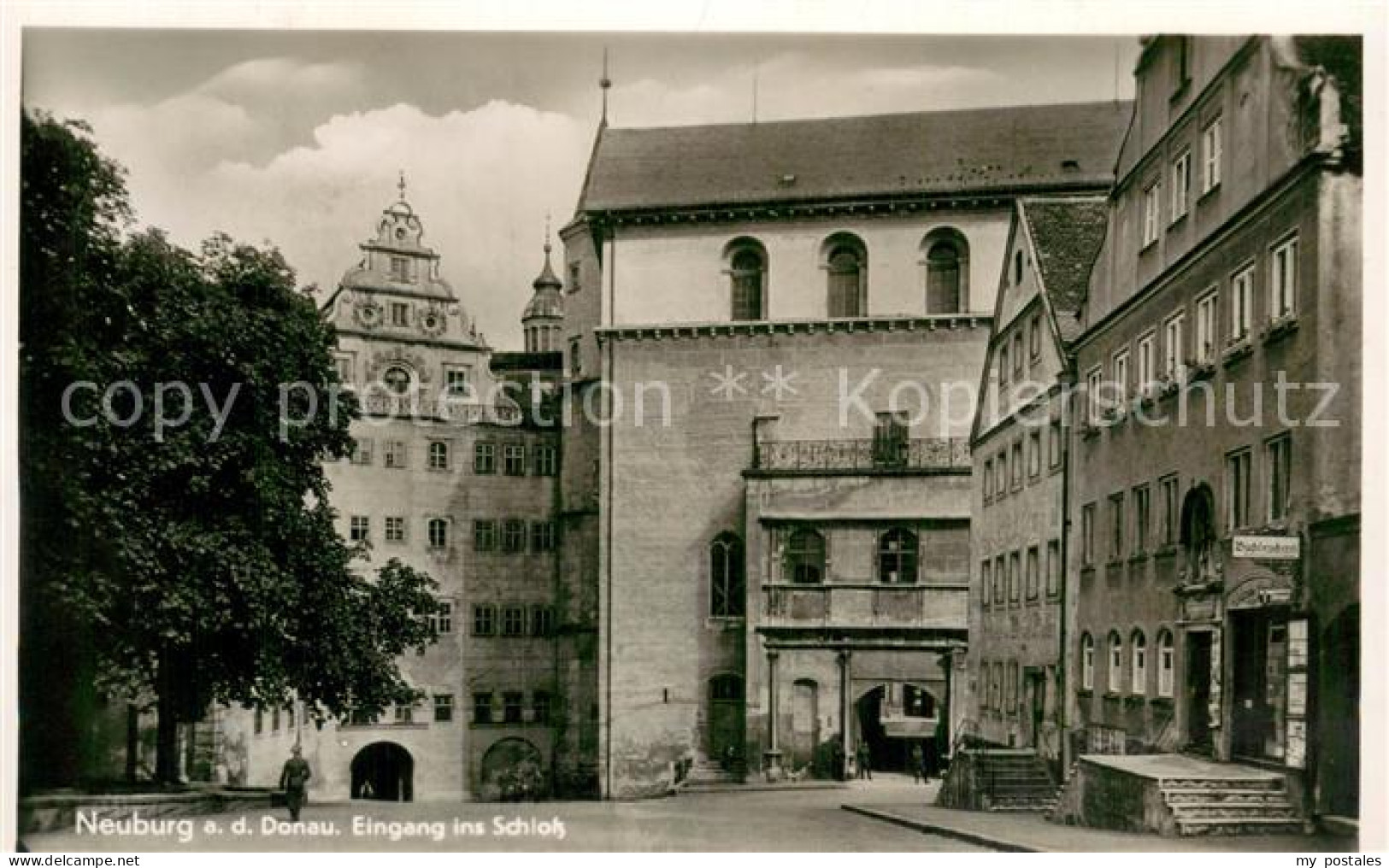 Neuburg  Donau Eingang ins Schloss