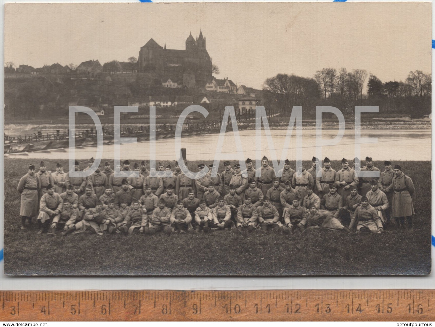 NEUF BRISACH Photo carte militaire : soldat groupe soldats du 4 eme régiment Chasseurs pont de bateaux Vieux Brisach