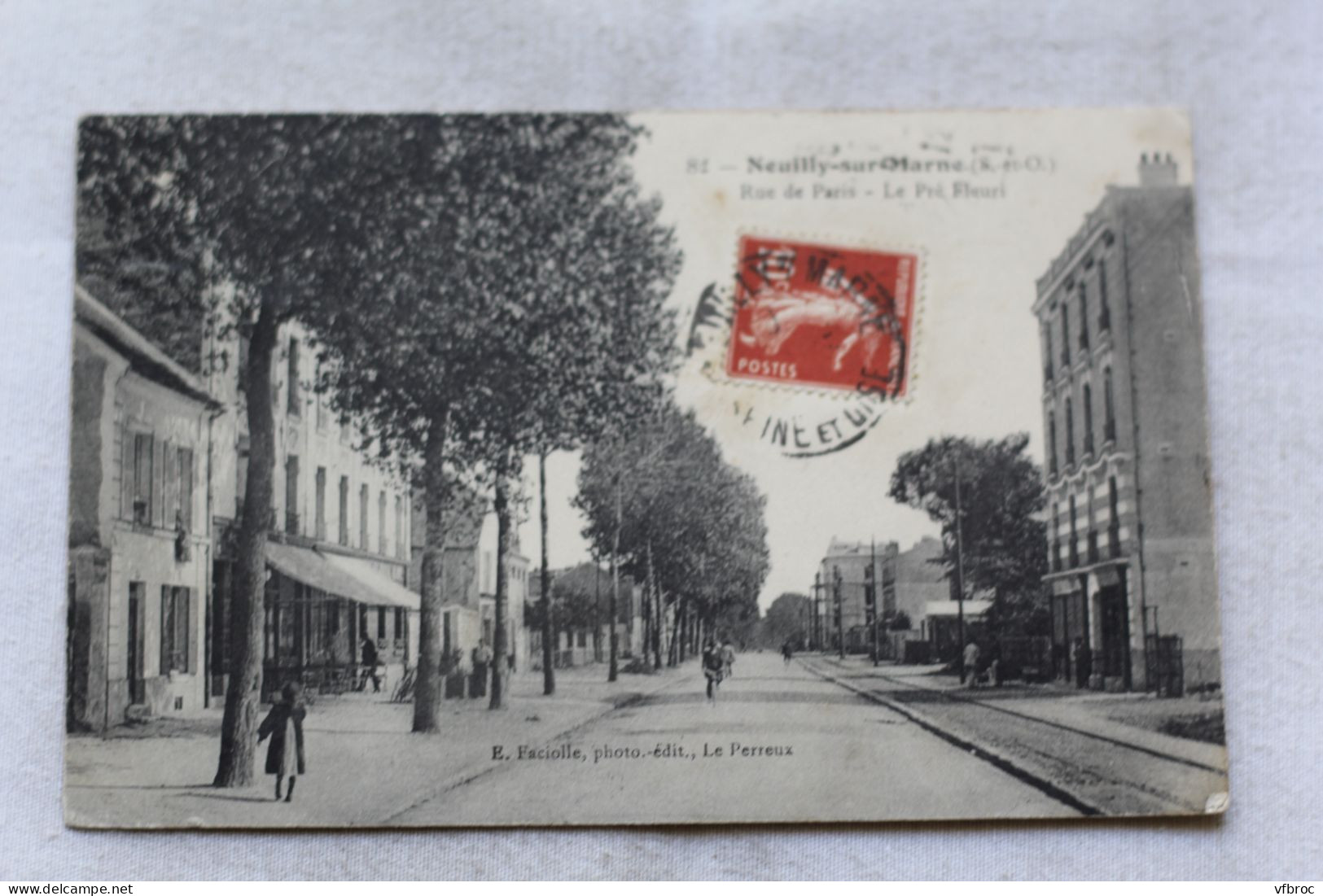 Neuilly sur Marne, rue de Paris, le Pré fleuri, Seine saint Denis 93