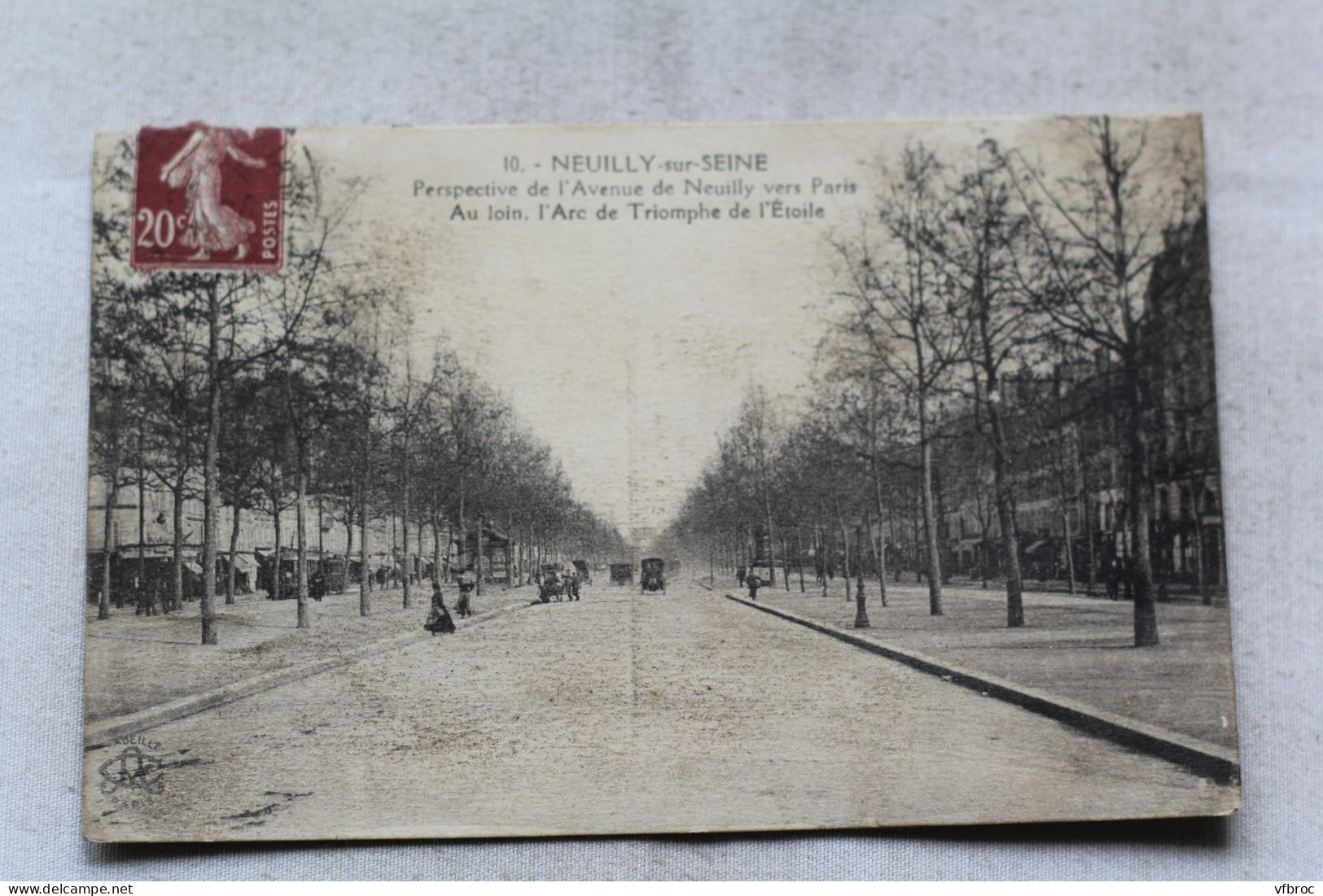 Neuilly sur Seine, avenue de Neuilly vers Paris, arc de Triomphe, Hauts de Seine 92