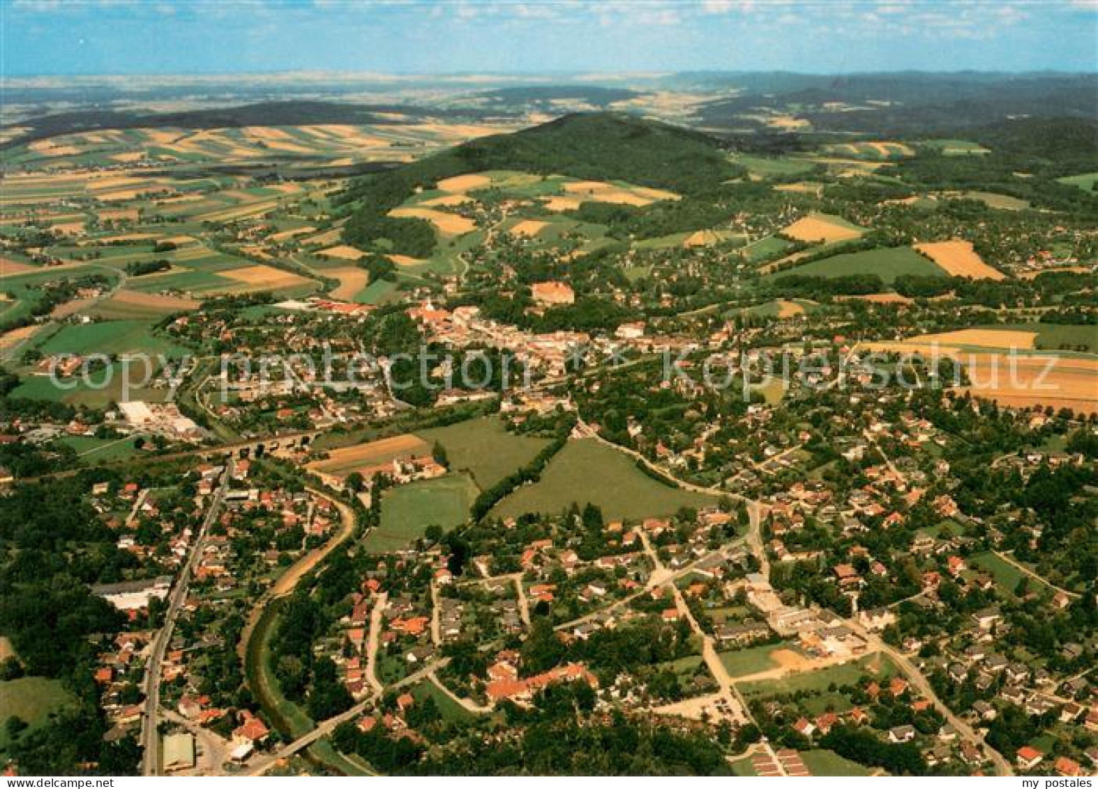 Neulengbach Fliegeraufnahme mit Burg Neulengbach