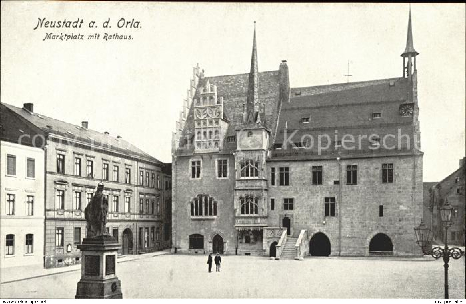 Neustadt Orla Marktplatz Rathaus Denkmal