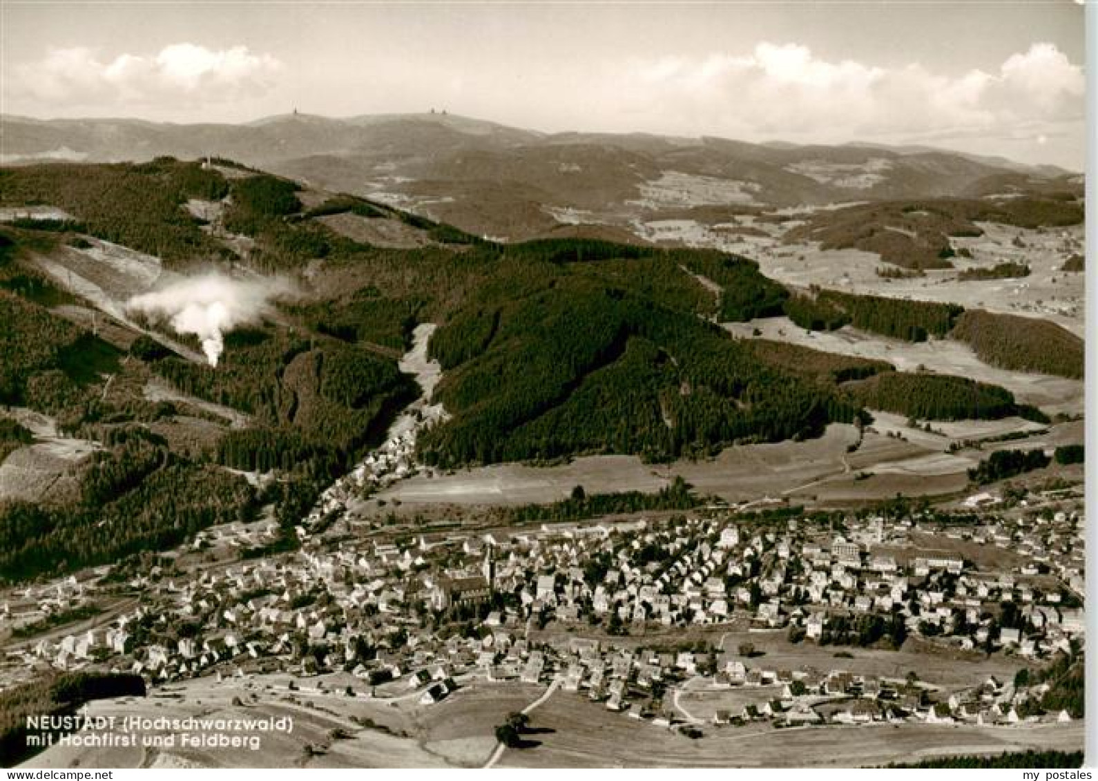 Neustadt  Schwarzwald Titisee-Neustadt Fliegeraufnahme mit Hochfirst und Feldber