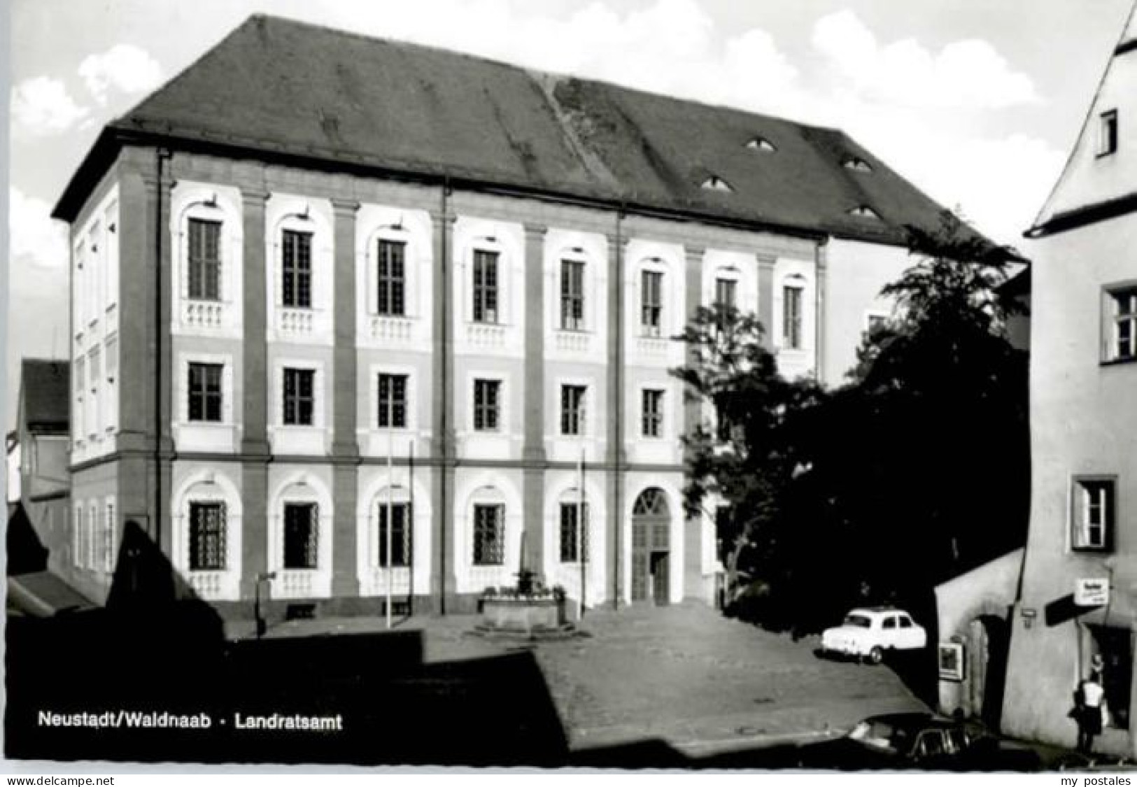 Neustadt Waldnaab Landratsamt
