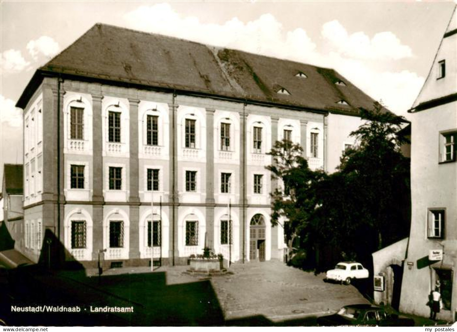 Neustadt Waldnaab Landratsamt