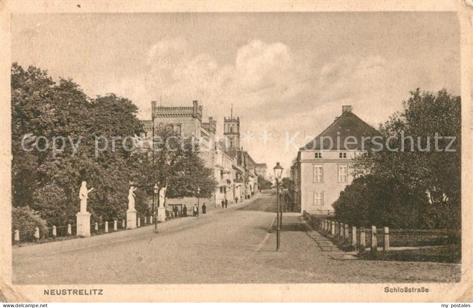 Neustrelitz Mecklenburg-Vorpommern Schlossstrasse