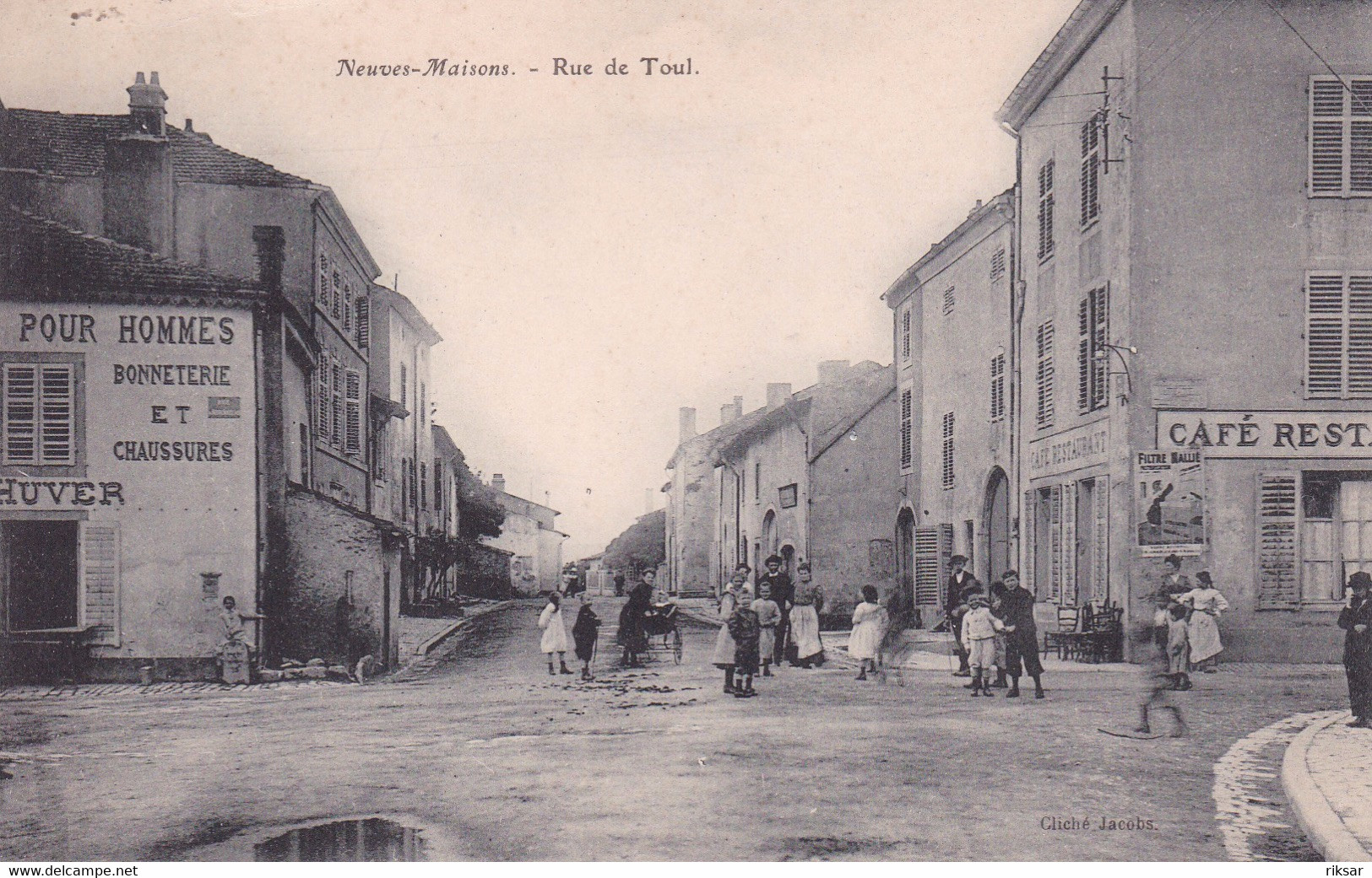 NEUVES MAISONS