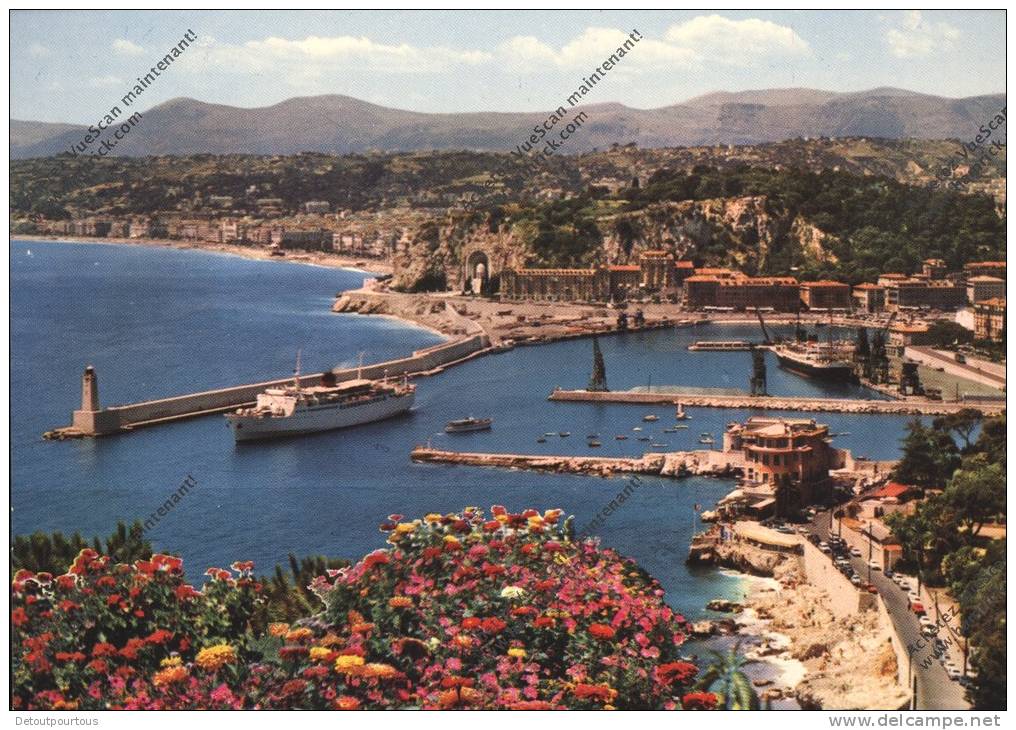 NICE Alpes Maritimes 06 : le port harbour boat Hafen porto bateau paquebot ferry maritime vessel ship nave