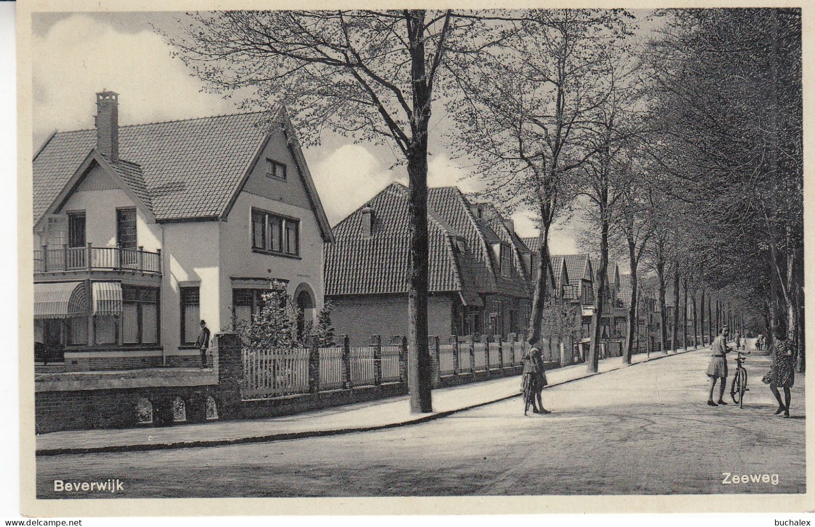 Niederlande Beverwijk – Zeeweg – gelaufene Ansichtskarte 1936 – Straßenansicht
