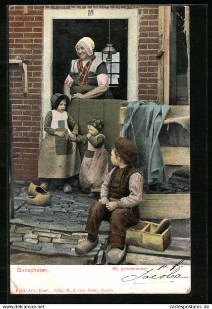 AK Bunschoten, Bij grootmoeder