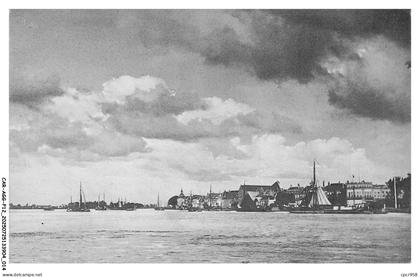 CAR-AGGP12-0565-PAYS-BAS - DORDRECHT - La seine et ses bords
