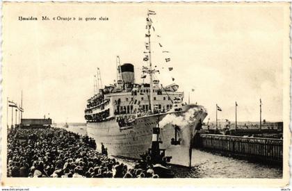 CPA AK IJMUIDEN Ms. Oranje in groote sluis NETHERLANDS (603956)