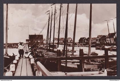 Vintage Postcard Netherlands Eiland Marken 1928