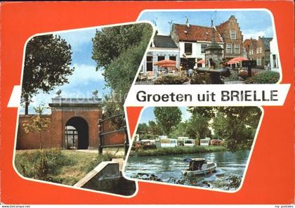 Brielle Niederlande Torbogen Brunnen Partie am Fluss Camping