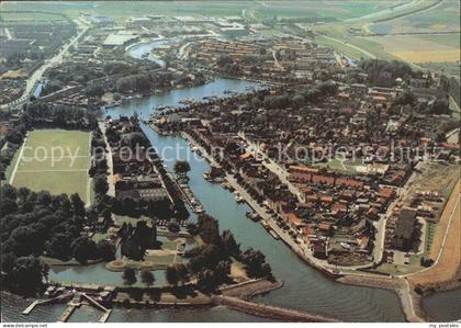 Medemblik Fliegeraufnahme mit Hafen