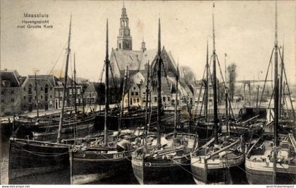 CPA Maassluis Südholland, Hafenansicht, große Kirche, viele Schiffe