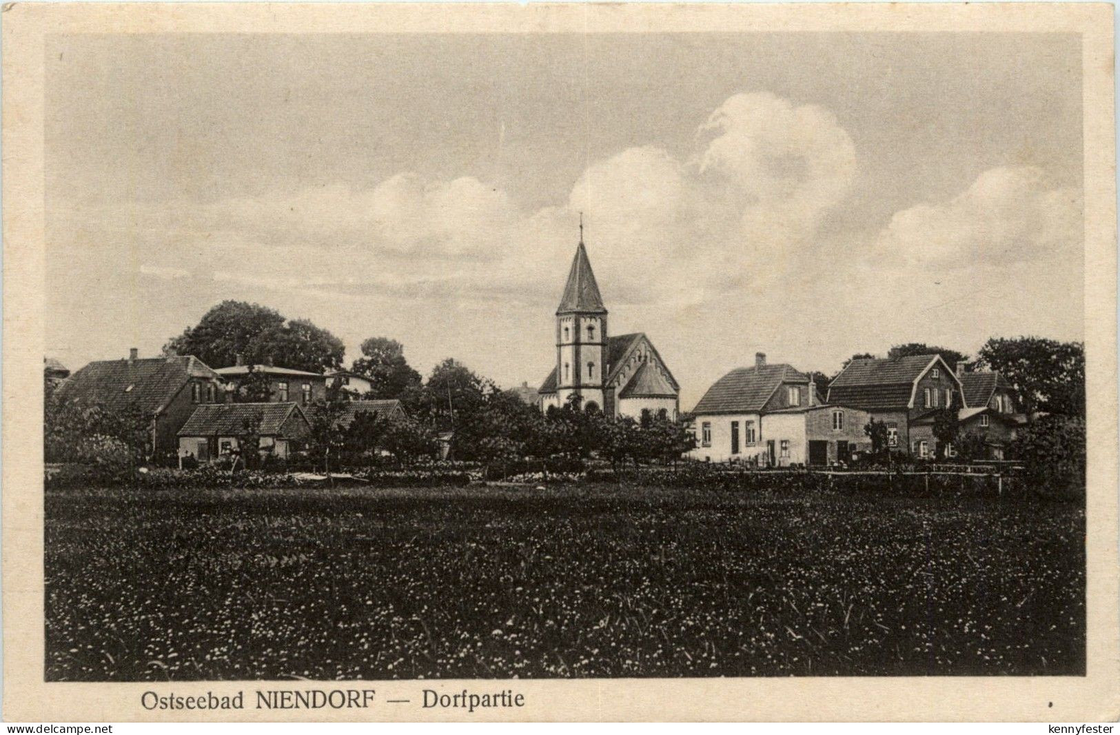 Niendorf - Dorfpartie