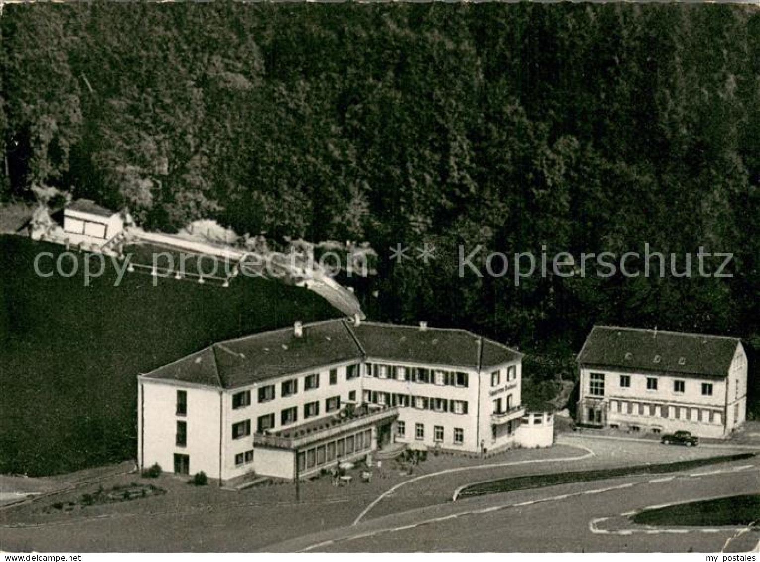 Nonnweiler Fliegeraufnahme Sanatorium Waldhotel