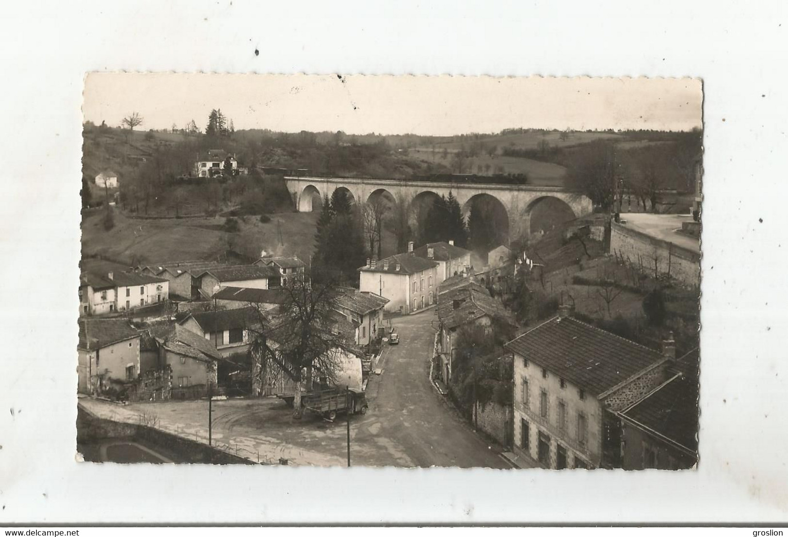 NONTRON 6 CARTE PHOTO LE FAUBOURG SALOMON ET SON MARRONNIER